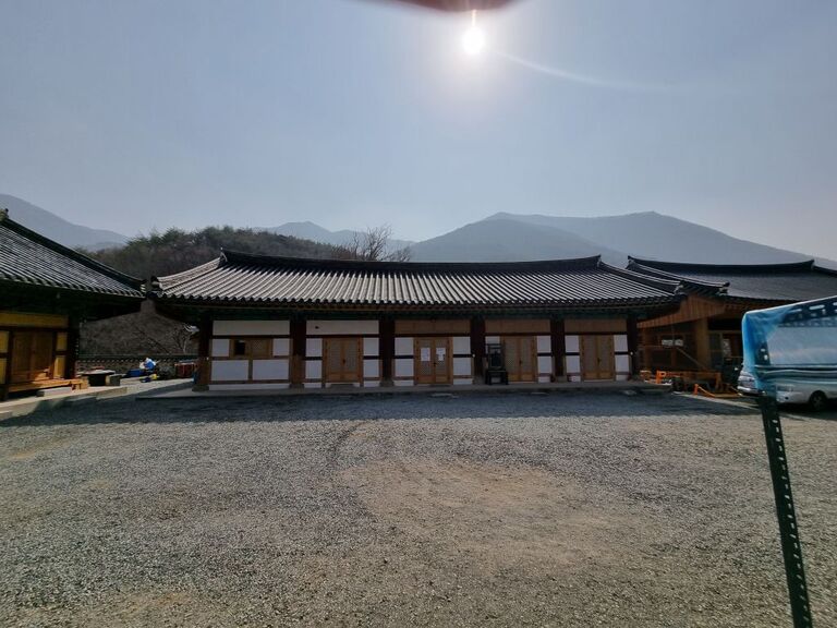 밀양 표충사 공양간 및 종각 창호 공사